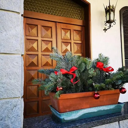 Casa Vacanze - Residenza Elvezia Tirano Exterior photo